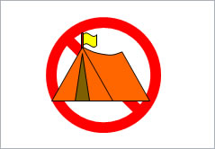 キャンプ禁止の貼り紙画像3